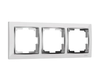 Купить Рамка на 3 поста Werkel Snabb белый/хром W0031901 4690389160813 Рамка на 3 поста Werkel Snabb белый/хром W0031901 4690389160813